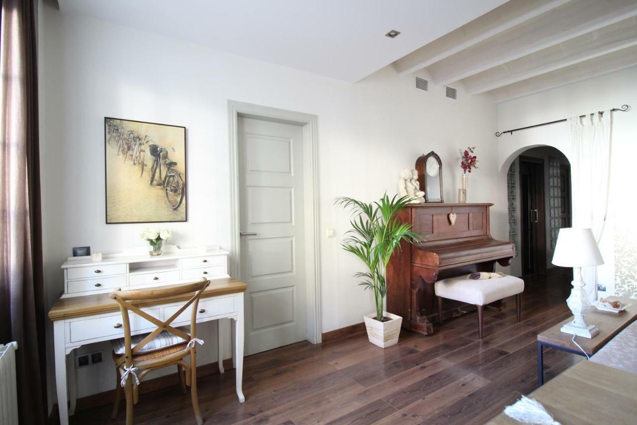 Sant Antoni Lovely Leilighet Barcelona
